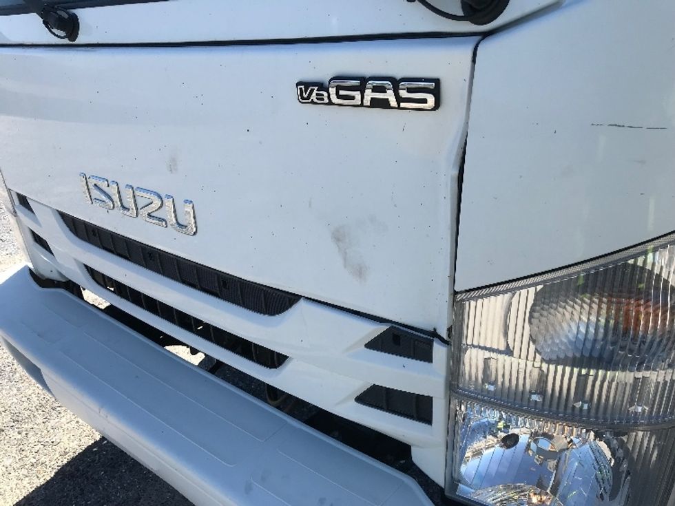 Light Duty Box Truck-Light and Medium Duty Trucks-Isuzu-2020-NPR EFI-Milford-DE-93,040\n\t\tmiles-$ 39,750 - Image 25