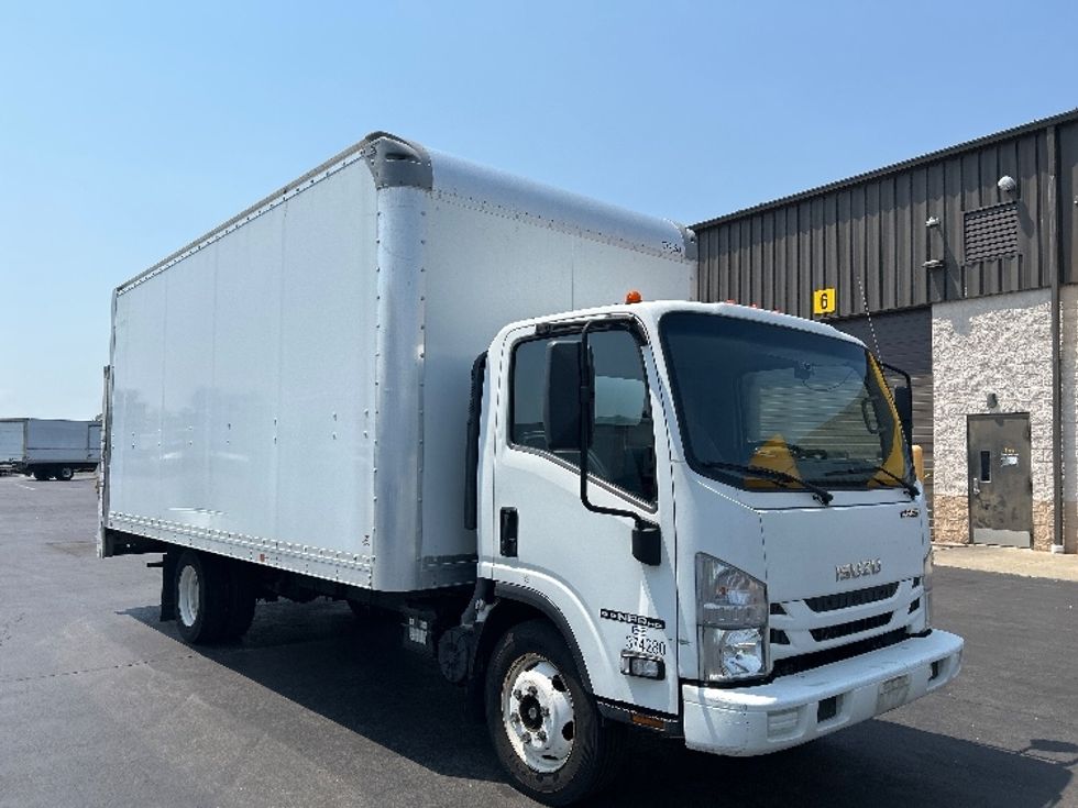 Light Duty Box Truck-Light and Medium Duty Trucks-Isuzu-2020-NPR EFI-Montgomery-NY-140,456\n\t\tmiles-$ 34,250 - Image 1