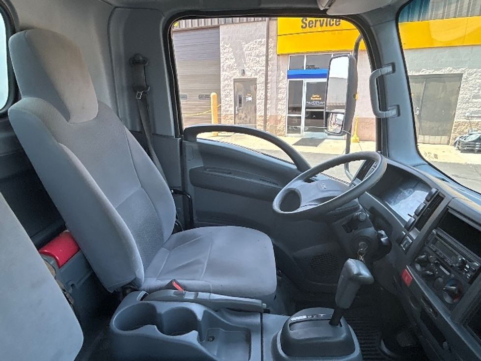 Light Duty Box Truck-Light and Medium Duty Trucks-Isuzu-2020-NPR EFI-Montgomery-NY-140,456\n\t\tmiles-$ 34,250 - Image 22