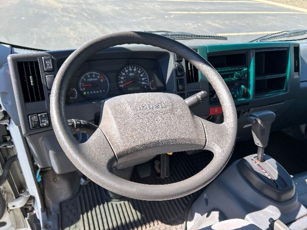 Light Duty Box Truck-Light and Medium Duty Trucks-Isuzu-2020-NPR EFI-Montgomery-NY-92,511\n\t\tmiles-$ 36,750 - Image 18