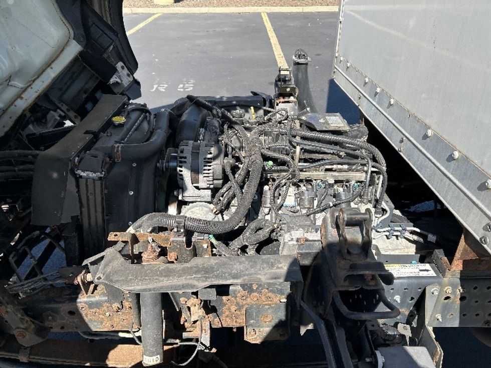 Light Duty Box Truck-Light and Medium Duty Trucks-Isuzu-2020-NPR EFI-Montgomery-NY-92,511\n\t\tmiles-$ 36,750 - Image 24