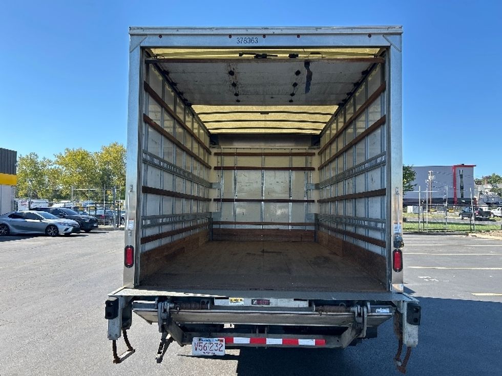 Light Duty Box Truck-Light and Medium Duty Trucks-Isuzu-2020-NPR EFI-Montgomery-NY-92,511\n\t\tmiles-$ 36,750 - Image 8