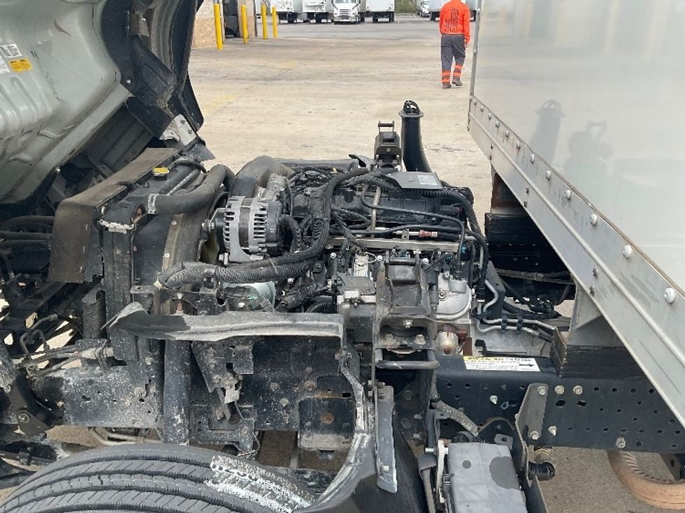 Light Duty Box Truck-Light and Medium Duty Trucks-Isuzu-2020-NPR EFI-Nashville (Mount Juliet)-TN-105,018\n\t\tmiles-$ 38,250 - Image 23