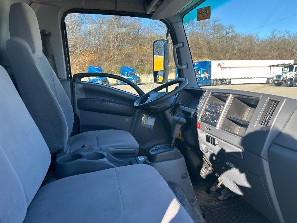 Light Duty Box Truck-Light and Medium Duty Trucks-Isuzu-2020-NPR EFI-Nashville (Mount Juliet)-TN-105,018\n\t\tmiles-$ 38,250 - Image 22
