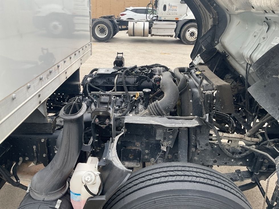 Light Duty Box Truck-Light and Medium Duty Trucks-Isuzu-2020-NPR EFI-Nashville (Mount Juliet)-TN-105,018\n\t\tmiles-$ 38,250 - Image 24