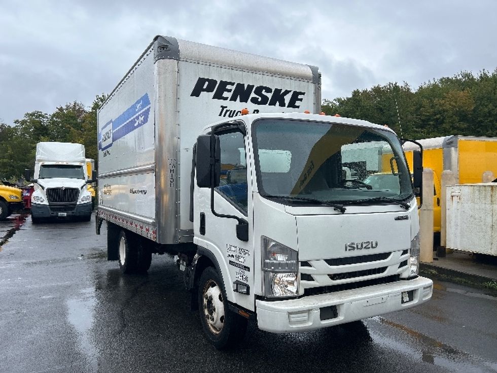 Light Duty Box Truck-Light and Medium Duty Trucks-Isuzu-2020-NPR EFI-New Bedford-MA-91,282\n\t\tmiles-$ 36,750 - Image 1