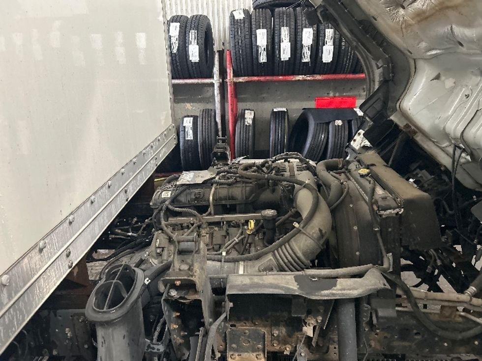 Light Duty Box Truck-Light and Medium Duty Trucks-Isuzu-2020-NPR EFI-New Bedford-MA-91,282\n\t\tmiles-$ 36,750 - Image 23