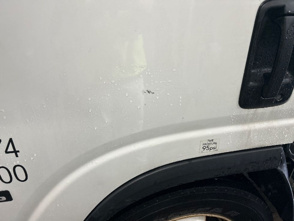 Light Duty Box Truck-Light and Medium Duty Trucks-Isuzu-2020-NPR EFI-New Bedford-MA-91,282\n\t\tmiles-$ 36,750 - Image 27