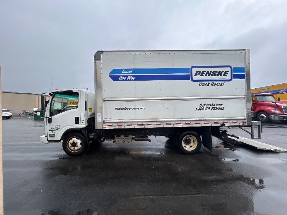 Light Duty Box Truck-Light and Medium Duty Trucks-Isuzu-2020-NPR EFI-New Bedford-MA-91,282\n\t\tmiles-$ 36,750 - Image 4