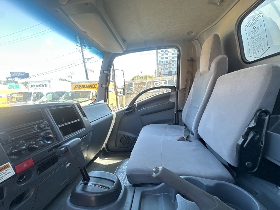 Light Duty Box Truck-Light and Medium Duty Trucks-Isuzu-2020-NPR EFI-North Bergen-NJ-100,273\n\t\tmiles-$ 37,750 - Image 19