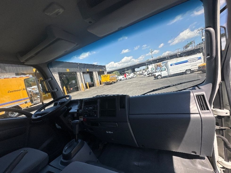 Light Duty Box Truck-Light and Medium Duty Trucks-Isuzu-2020-NPR EFI-North Bergen-NJ-100,273\n\t\tmiles-$ 37,750 - Image 21