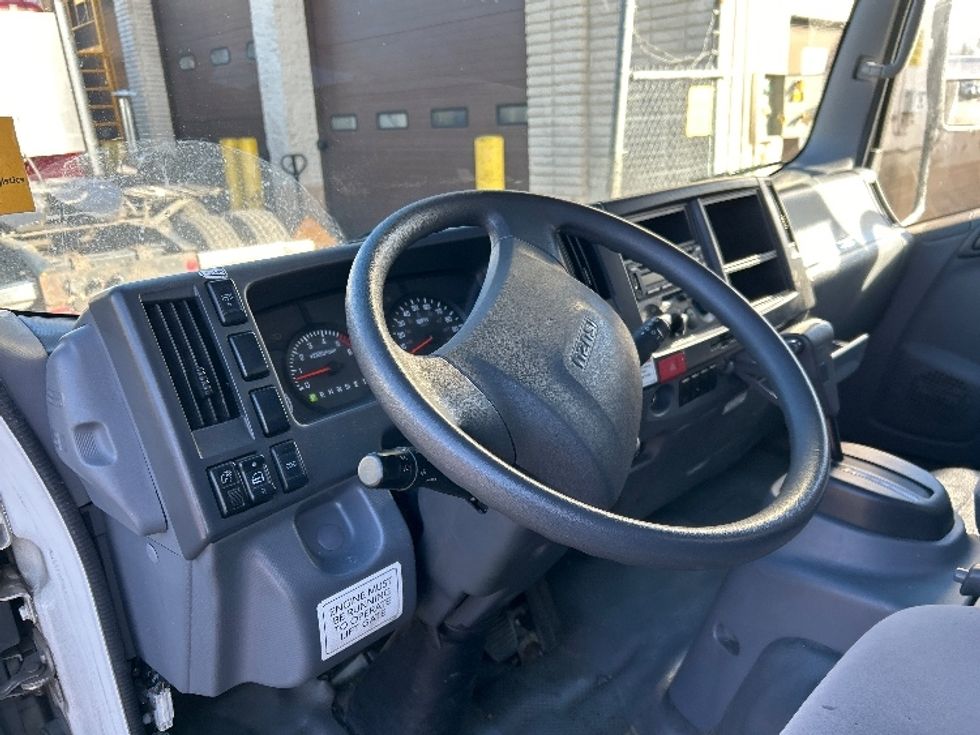 Light Duty Box Truck-Light and Medium Duty Trucks-Isuzu-2020-NPR EFI-North Bergen-NJ-89,287\n\t\tmiles-$ 39,500 - Image 17