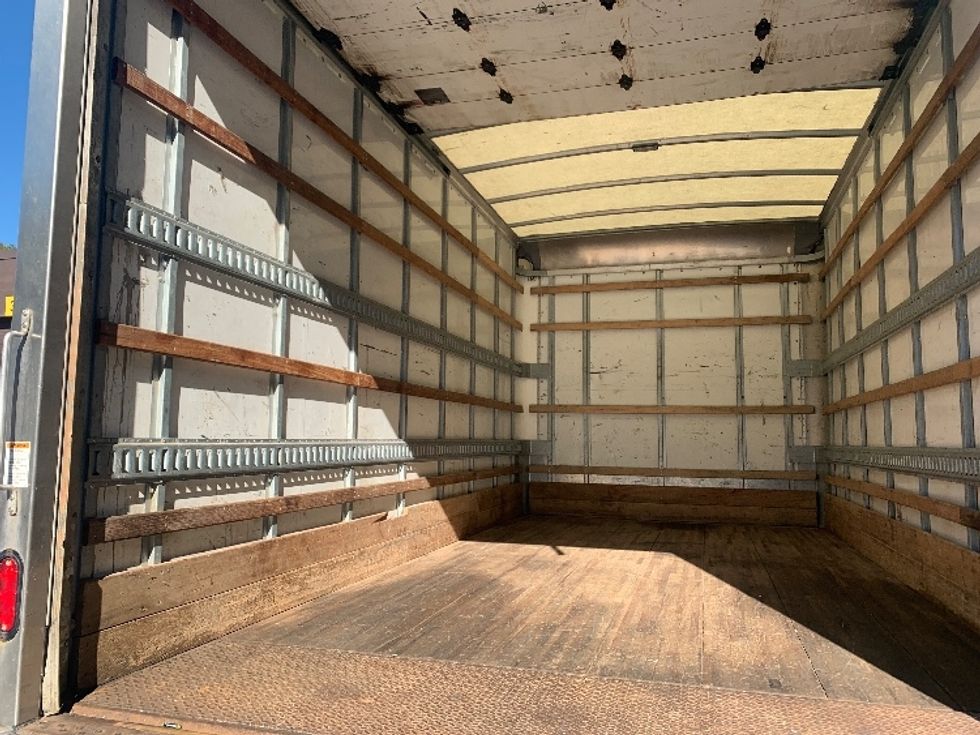 Light Duty Box Truck-Light and Medium Duty Trucks-Isuzu-2020-NPR EFI-Norton-MA-107,923\n\t\tmiles-$ 35,250 - Image 11