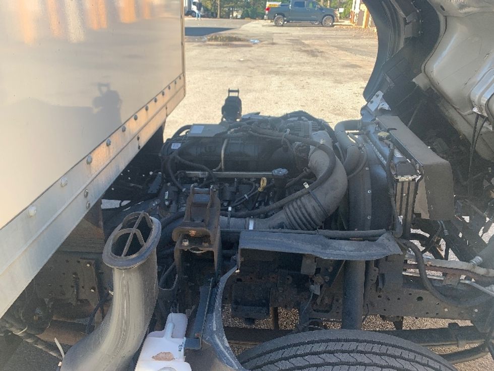 Light Duty Box Truck-Light and Medium Duty Trucks-Isuzu-2020-NPR EFI-Norton-MA-107,923\n\t\tmiles-$ 35,250 - Image 23