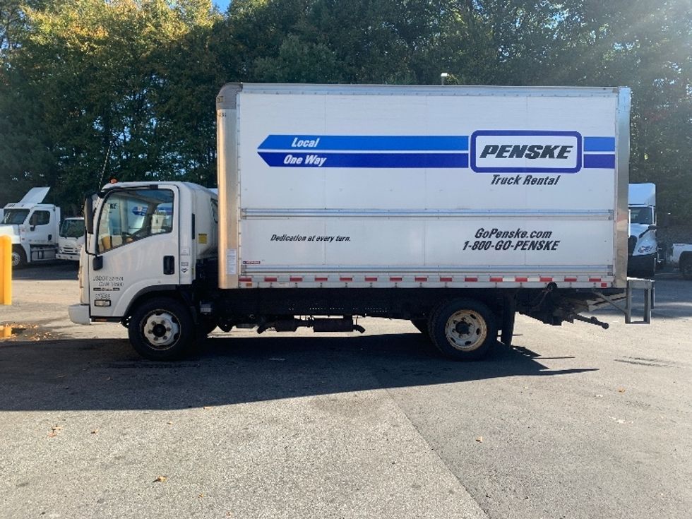 Light Duty Box Truck-Light and Medium Duty Trucks-Isuzu-2020-NPR EFI-Norton-MA-107,923\n\t\tmiles-$ 35,250 - Image 4
