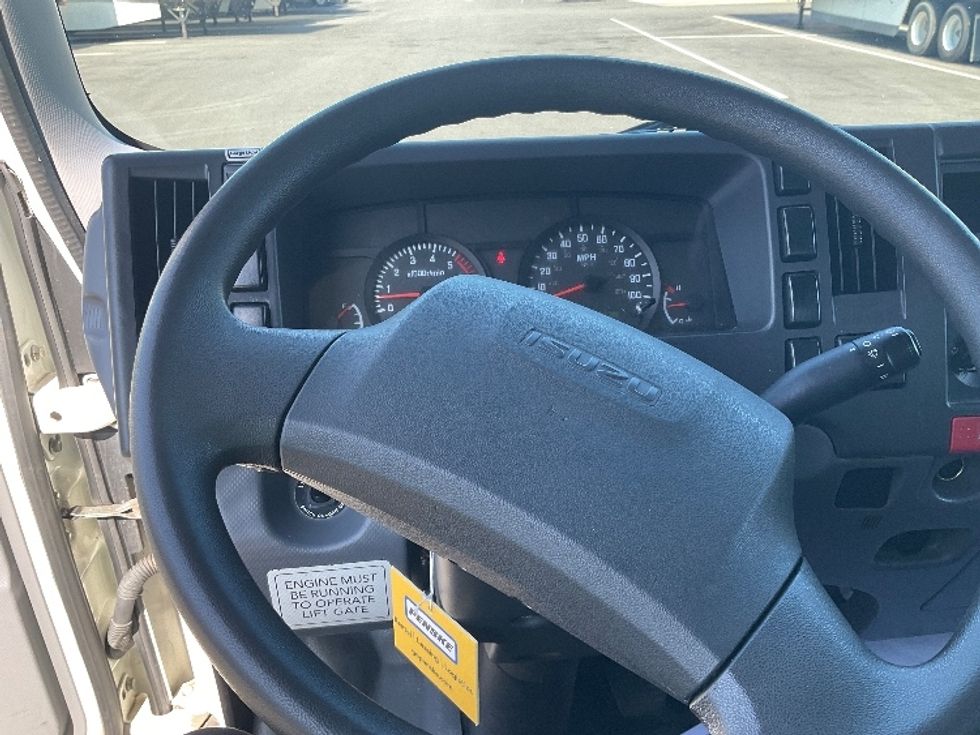 Light Duty Box Truck-Light and Medium Duty Trucks-Isuzu-2020-NPR EFI-Ocala-FL-93,393\n\t\tmiles-$ 40,250 - Image 18