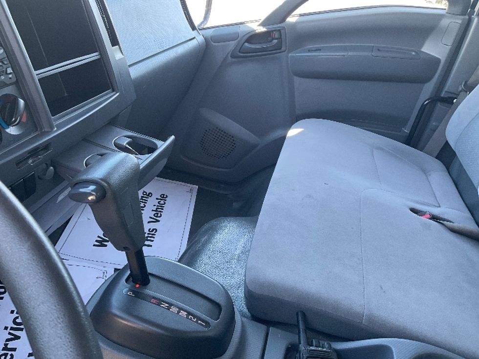 Light Duty Box Truck-Light and Medium Duty Trucks-Isuzu-2020-NPR EFI-Ocala-FL-93,393\n\t\tmiles-$ 40,250 - Image 19