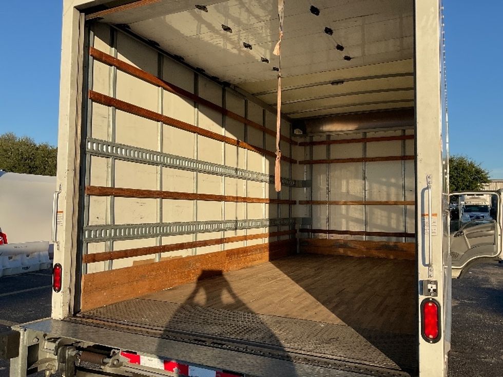 Light Duty Box Truck-Light and Medium Duty Trucks-Isuzu-2020-NPR EFI-Orlando-FL-152,632\n\t\tmiles-$ 31,000 - Image 11