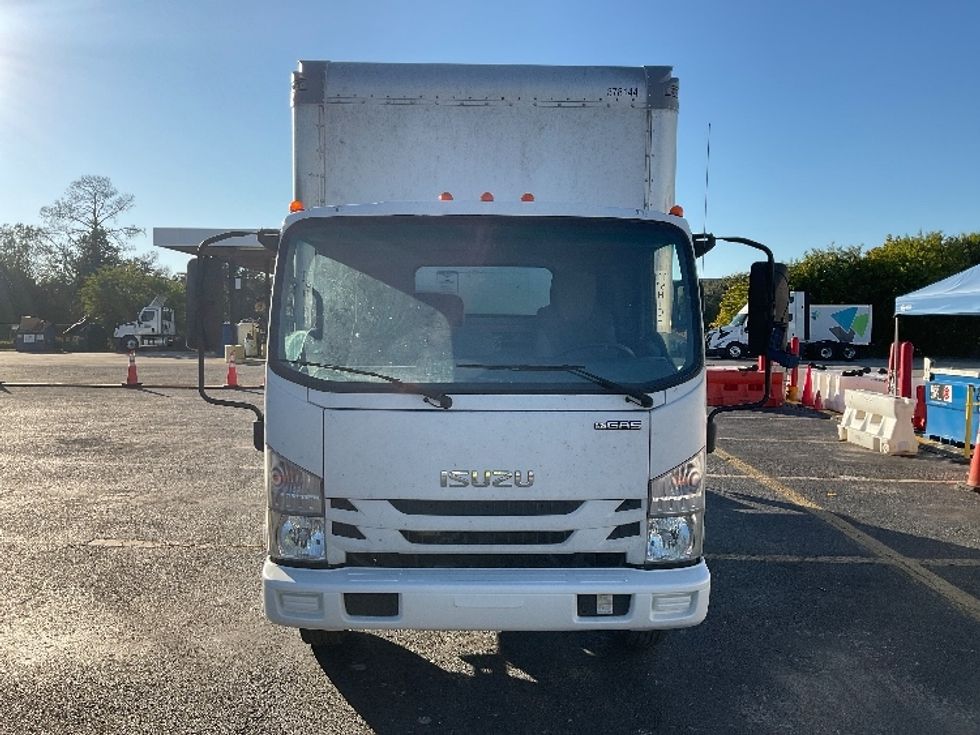 Light Duty Box Truck-Light and Medium Duty Trucks-Isuzu-2020-NPR EFI-Orlando-FL-152,632\n\t\tmiles-$ 31,000 - Image 2