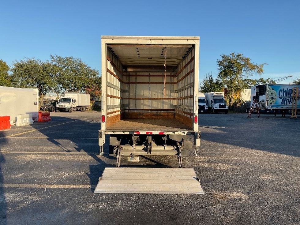Light Duty Box Truck-Light and Medium Duty Trucks-Isuzu-2020-NPR EFI-Orlando-FL-152,632\n\t\tmiles-$ 31,000 - Image 9