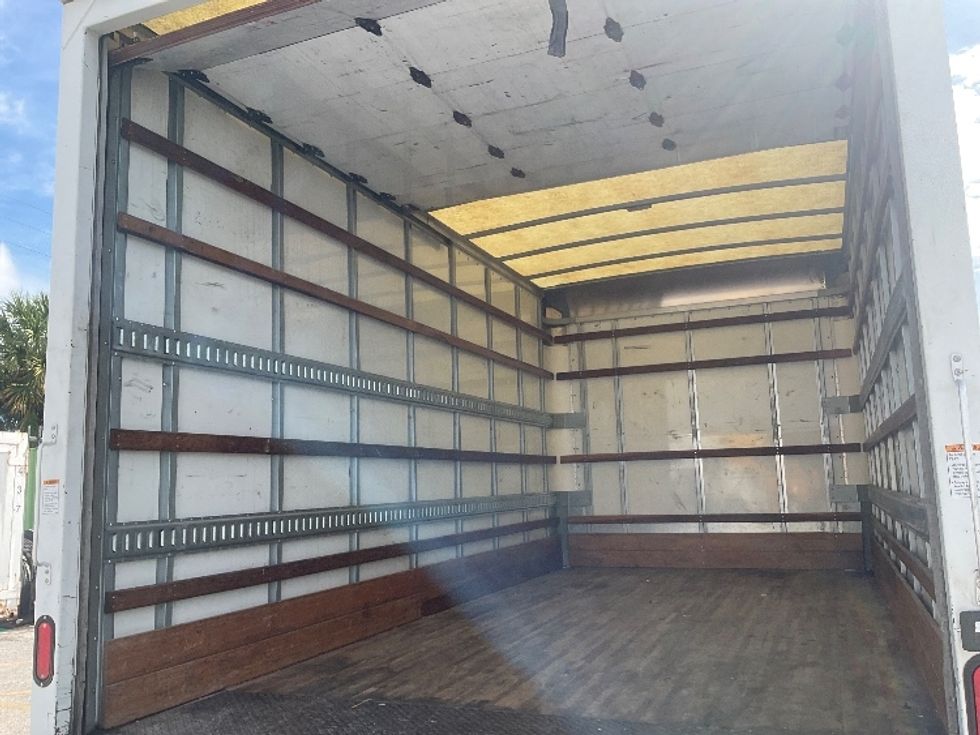 Light Duty Box Truck-Light and Medium Duty Trucks-Isuzu-2020-NPR EFI-Orlando-FL-87,693\n\t\tmiles-$ 40,750 - Image 11