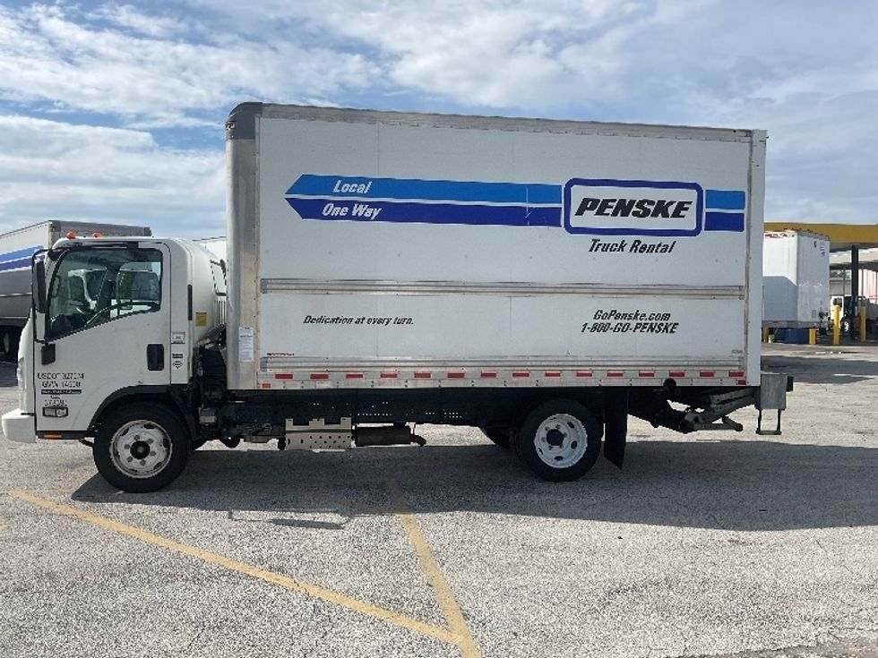 Light Duty Box Truck-Light and Medium Duty Trucks-Isuzu-2020-NPR EFI-Orlando-FL-87,693\n\t\tmiles-$ 40,750 - Image 4