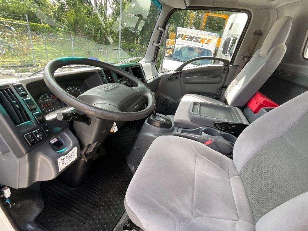 Light Duty Box Truck-Light and Medium Duty Trucks-Isuzu-2020-NPR EFI-Orlando-FL-95,332\n\t\tmiles-$ 40,000 - Image 17