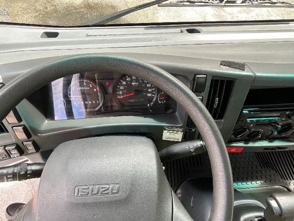 Light Duty Box Truck-Light and Medium Duty Trucks-Isuzu-2020-NPR EFI-Orlando-FL-95,332\n\t\tmiles-$ 40,000 - Image 18