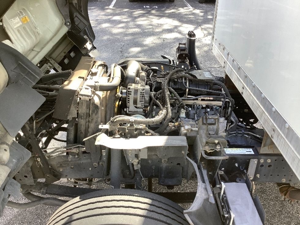 Light Duty Box Truck-Light and Medium Duty Trucks-Isuzu-2020-NPR EFI-Pensacola-FL-100,889\n\t\tmiles-$ 39,500 - Image 24