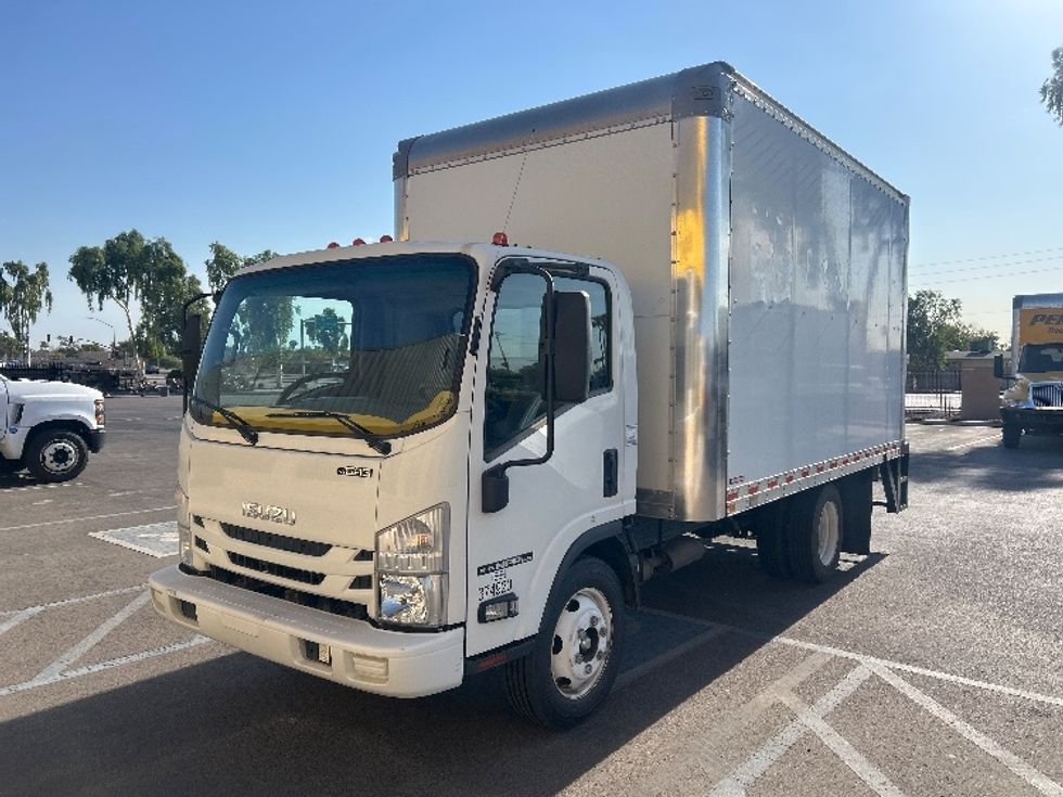 Light Duty Box Truck-Light and Medium Duty Trucks-Isuzu-2020-NPR EFI-Phoenix-AZ-55,763\n\t\tmiles-$ 43,500 - Image 3
