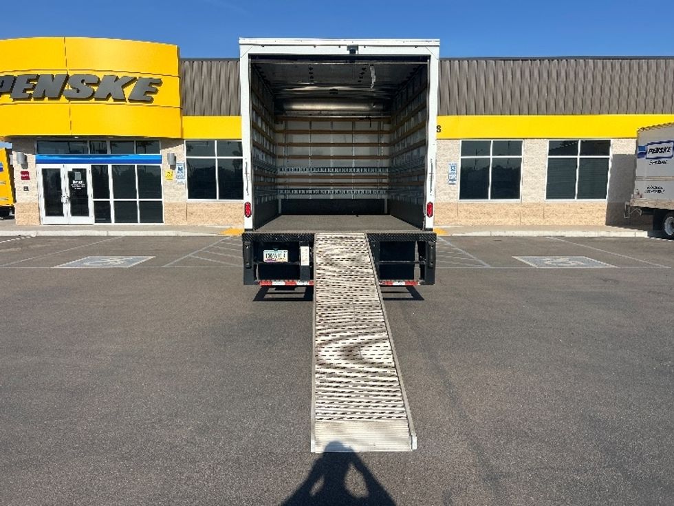 Light Duty Box Truck-Light and Medium Duty Trucks-Isuzu-2020-NPR EFI-Phoenix-AZ-55,763\n\t\tmiles-$ 43,500 - Image 9