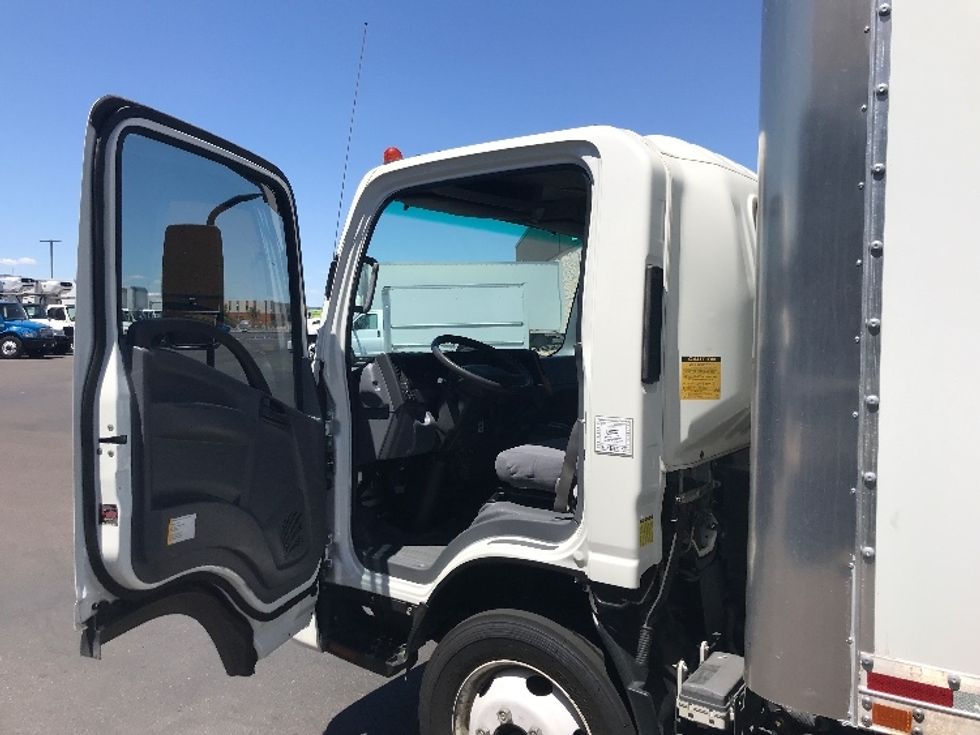 Light Duty Box Truck-Light and Medium Duty Trucks-Isuzu-2020-NPR EFI-Phoenix-AZ-72,773\n\t\tmiles-$ 41,000 - Image 16