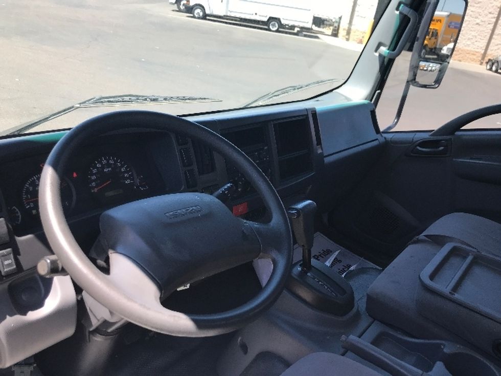 Light Duty Box Truck-Light and Medium Duty Trucks-Isuzu-2020-NPR EFI-Phoenix-AZ-72,773\n\t\tmiles-$ 41,000 - Image 17