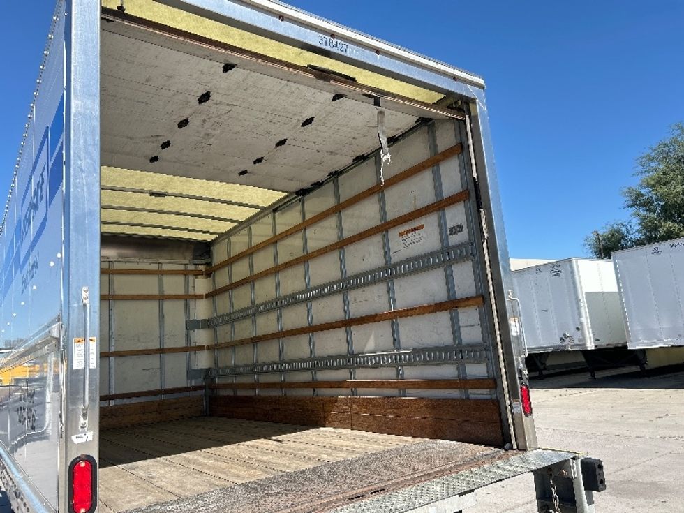 Light Duty Box Truck-Light and Medium Duty Trucks-Isuzu-2020-NPR EFI-Phoenix-AZ-80,488\n\t\tmiles-$ 41,500 - Image 12