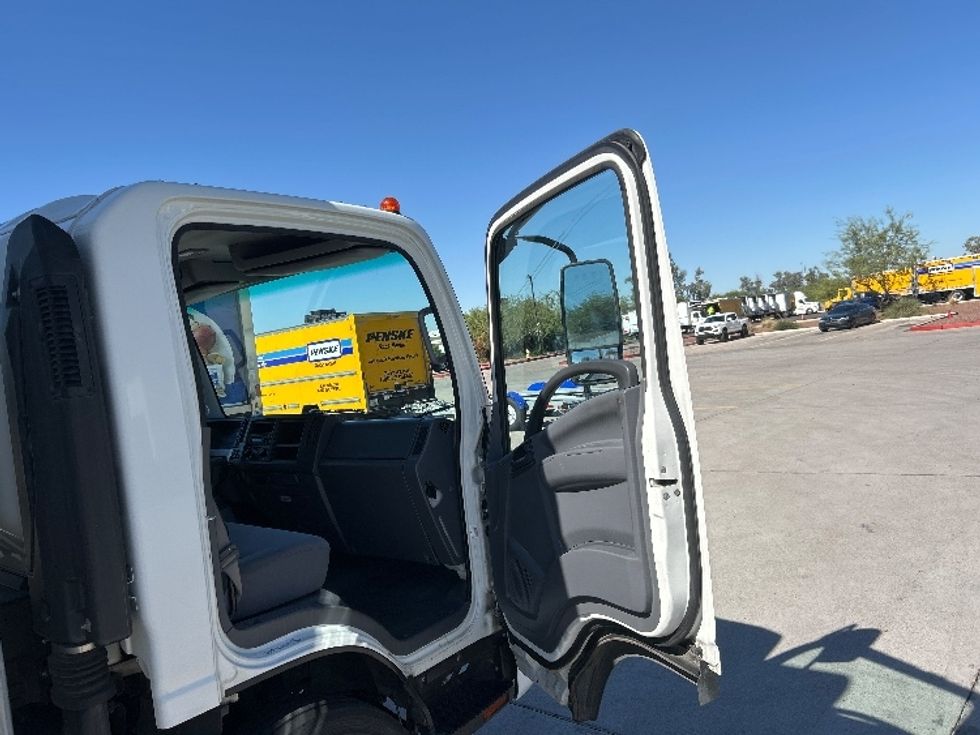 Light Duty Box Truck-Light and Medium Duty Trucks-Isuzu-2020-NPR EFI-Phoenix-AZ-80,488\n\t\tmiles-$ 41,500 - Image 20
