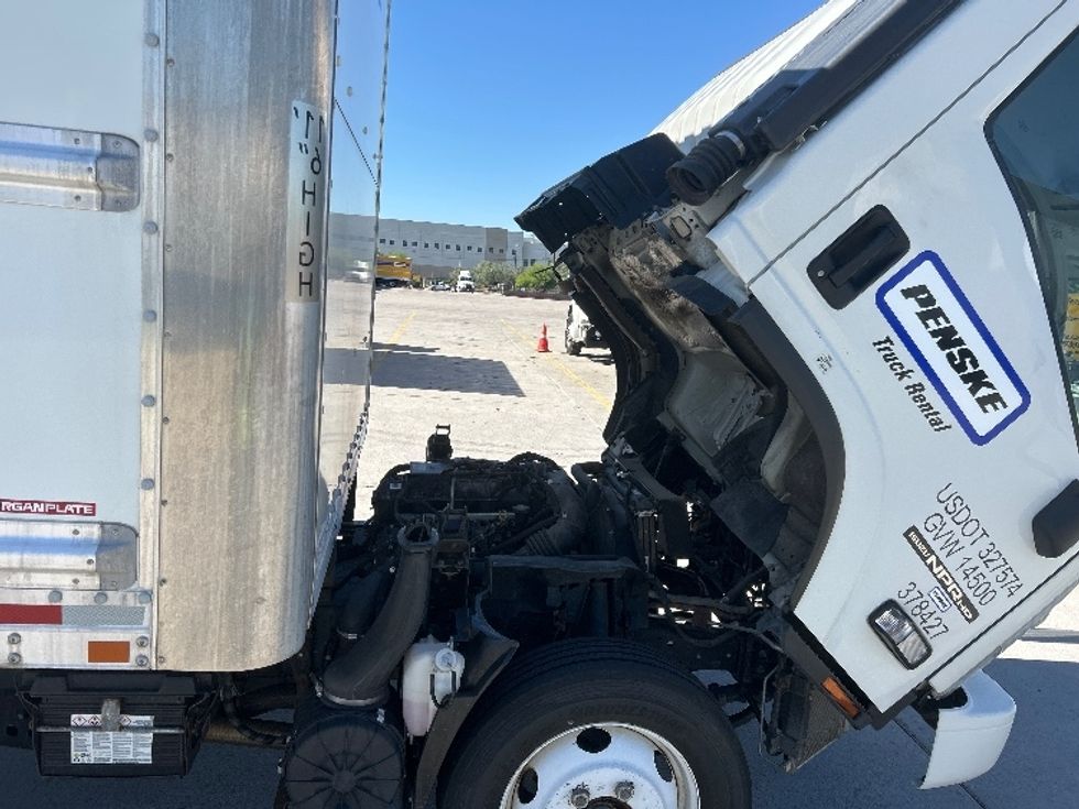 Light Duty Box Truck-Light and Medium Duty Trucks-Isuzu-2020-NPR EFI-Phoenix-AZ-80,488\n\t\tmiles-$ 41,500 - Image 23