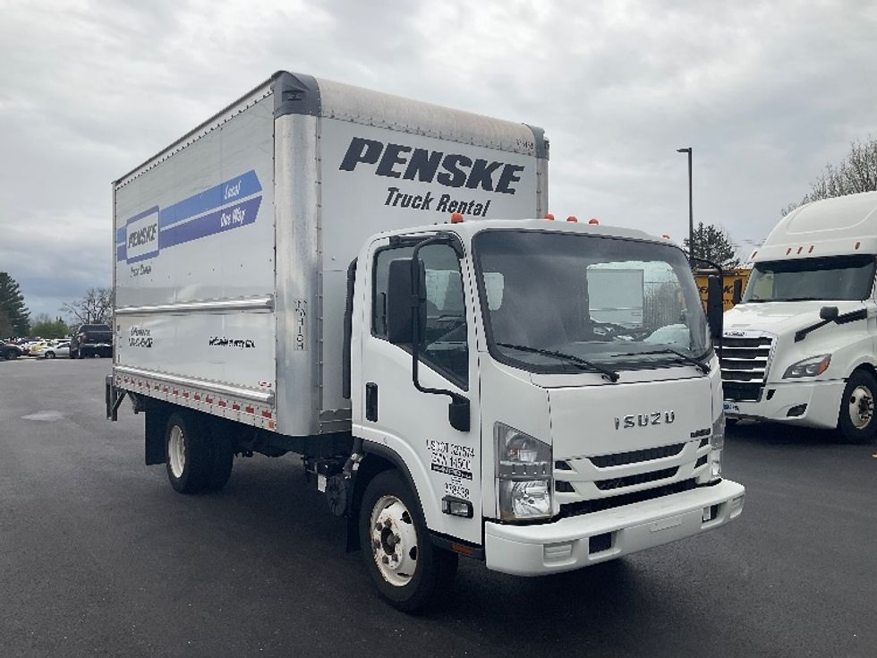 Light Duty Box Truck-Light and Medium Duty Trucks-Isuzu-2020-NPR EFI-Piqua-OH-88,913\n\t\tmiles-$ 38,500 - Image 1