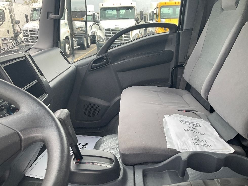 Light Duty Box Truck-Light and Medium Duty Trucks-Isuzu-2020-NPR EFI-Piqua-OH-88,913\n\t\tmiles-$ 38,500 - Image 18