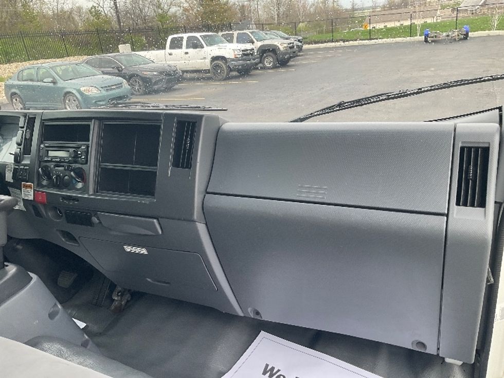 Light Duty Box Truck-Light and Medium Duty Trucks-Isuzu-2020-NPR EFI-Piqua-OH-88,913\n\t\tmiles-$ 38,500 - Image 20