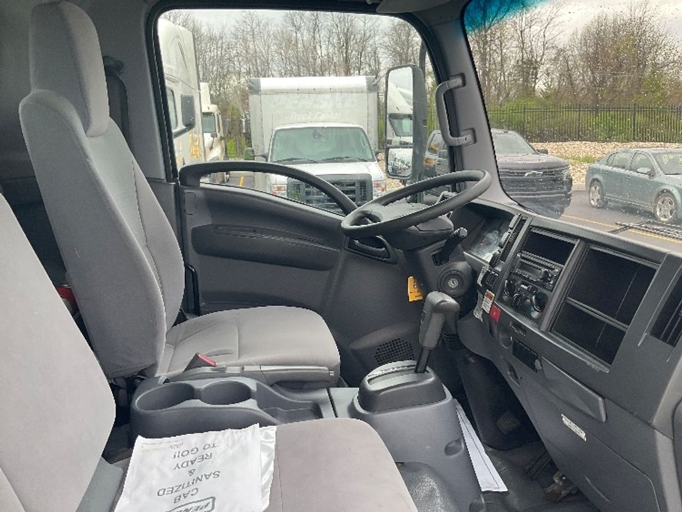 Light Duty Box Truck-Light and Medium Duty Trucks-Isuzu-2020-NPR EFI-Piqua-OH-88,913\n\t\tmiles-$ 38,500 - Image 21