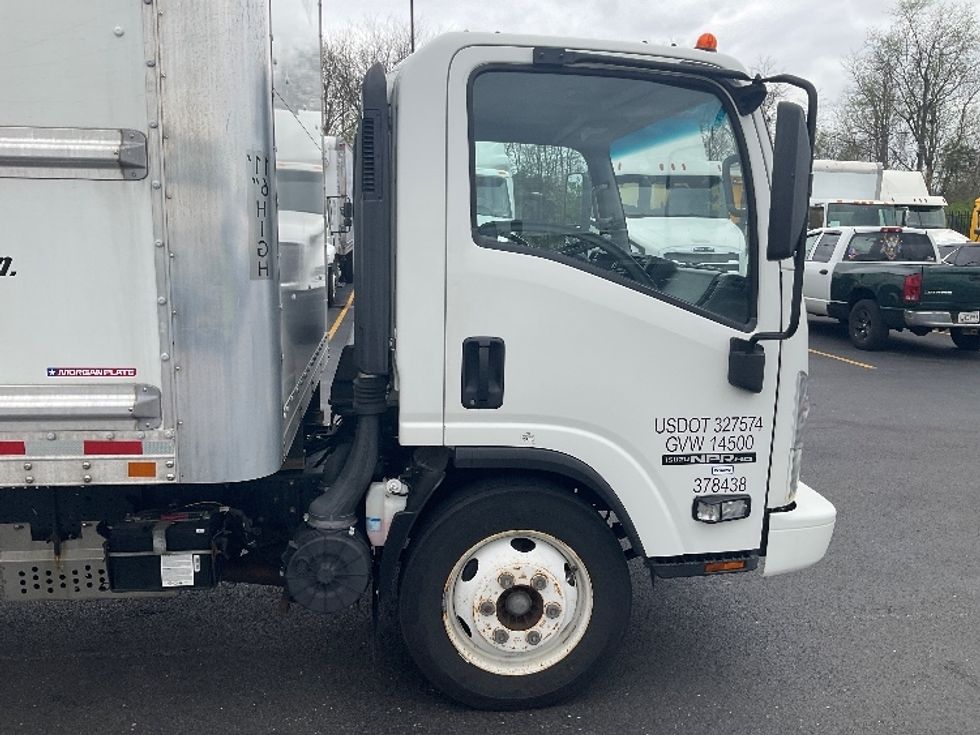 Light Duty Box Truck-Light and Medium Duty Trucks-Isuzu-2020-NPR EFI-Piqua-OH-88,913\n\t\tmiles-$ 38,500 - Image 22