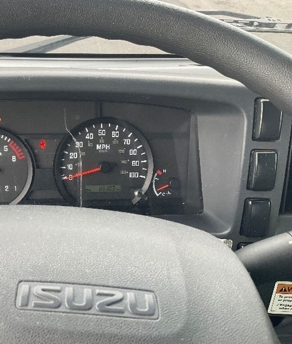 Light Duty Box Truck-Light and Medium Duty Trucks-Isuzu-2020-NPR EFI-Piqua-OH-88,913\n\t\tmiles-$ 38,500 - Image 24