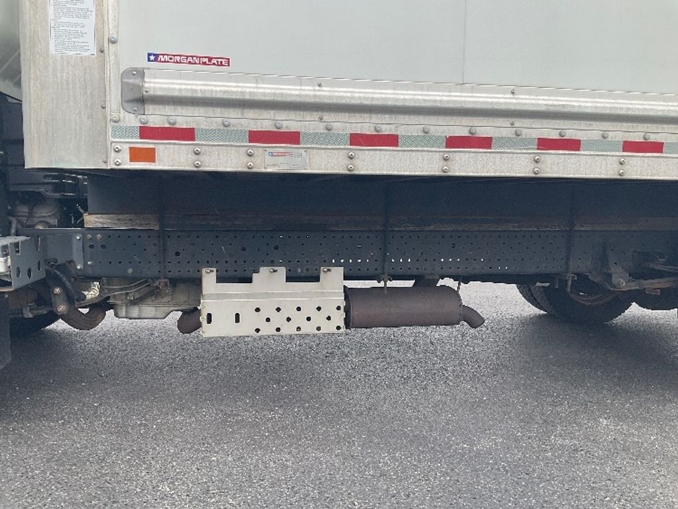 Light Duty Box Truck-Light and Medium Duty Trucks-Isuzu-2020-NPR EFI-Piqua-OH-88,913\n\t\tmiles-$ 38,500 - Image 5