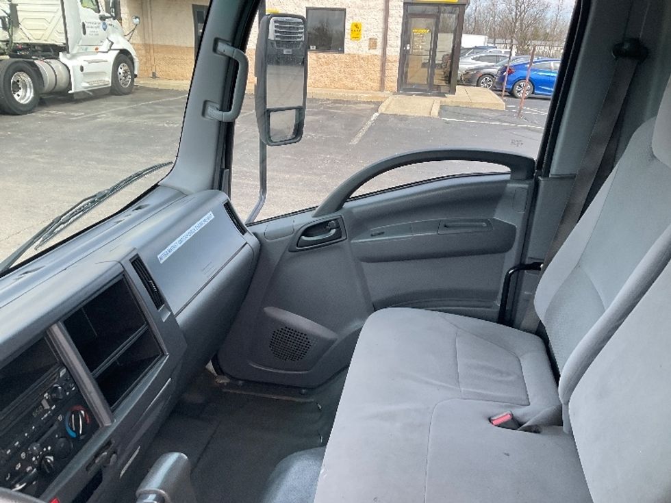 Light Duty Box Truck-Light and Medium Duty Trucks-Isuzu-2020-NPR EFI-Piqua-OH-94,941\n\t\tmiles-$ 37,750 - Image 19