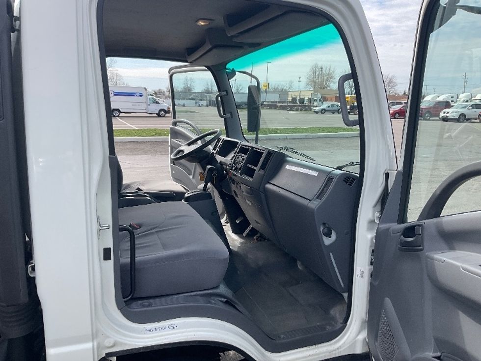 Light Duty Box Truck-Light and Medium Duty Trucks-Isuzu-2020-NPR EFI-Piqua-OH-94,941\n\t\tmiles-$ 37,750 - Image 20