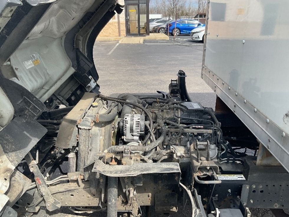 Light Duty Box Truck-Light and Medium Duty Trucks-Isuzu-2020-NPR EFI-Piqua-OH-94,941\n\t\tmiles-$ 37,750 - Image 24