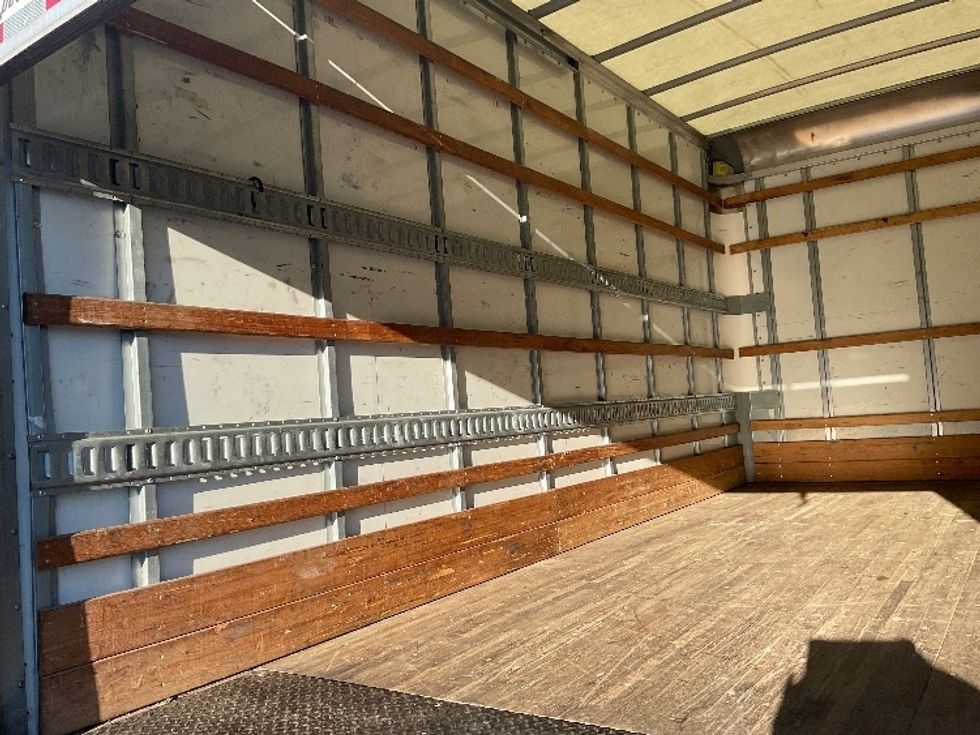 Light Duty Box Truck-Light and Medium Duty Trucks-Isuzu-2020-NPR EFI-Pompano Beach-FL-105,912\n\t\tmiles-$ 38,000 - Image 11