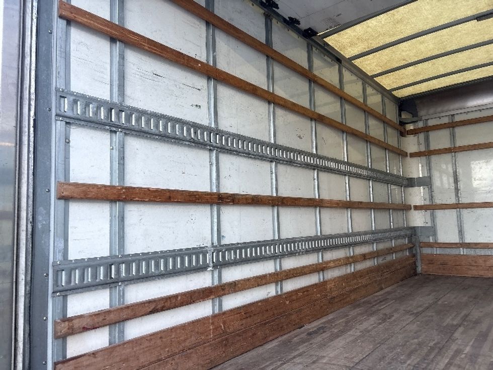 Light Duty Box Truck-Light and Medium Duty Trucks-Isuzu-2020-NPR EFI-Pompano Beach-FL-93,655\n\t\tmiles-$ 39,500 - Image 11