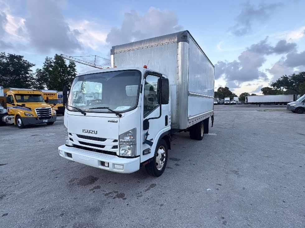 Light Duty Box Truck-Light and Medium Duty Trucks-Isuzu-2020-NPR EFI-Pompano Beach-FL-93,655\n\t\tmiles-$ 39,500 - Image 3