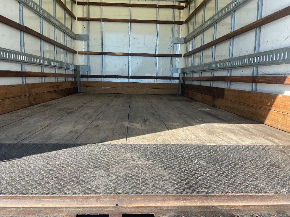 Light Duty Box Truck-Light and Medium Duty Trucks-Isuzu-2020-NPR EFI-Pompano Beach-FL-98,214\n\t\tmiles-$ 38,250 - Image 10